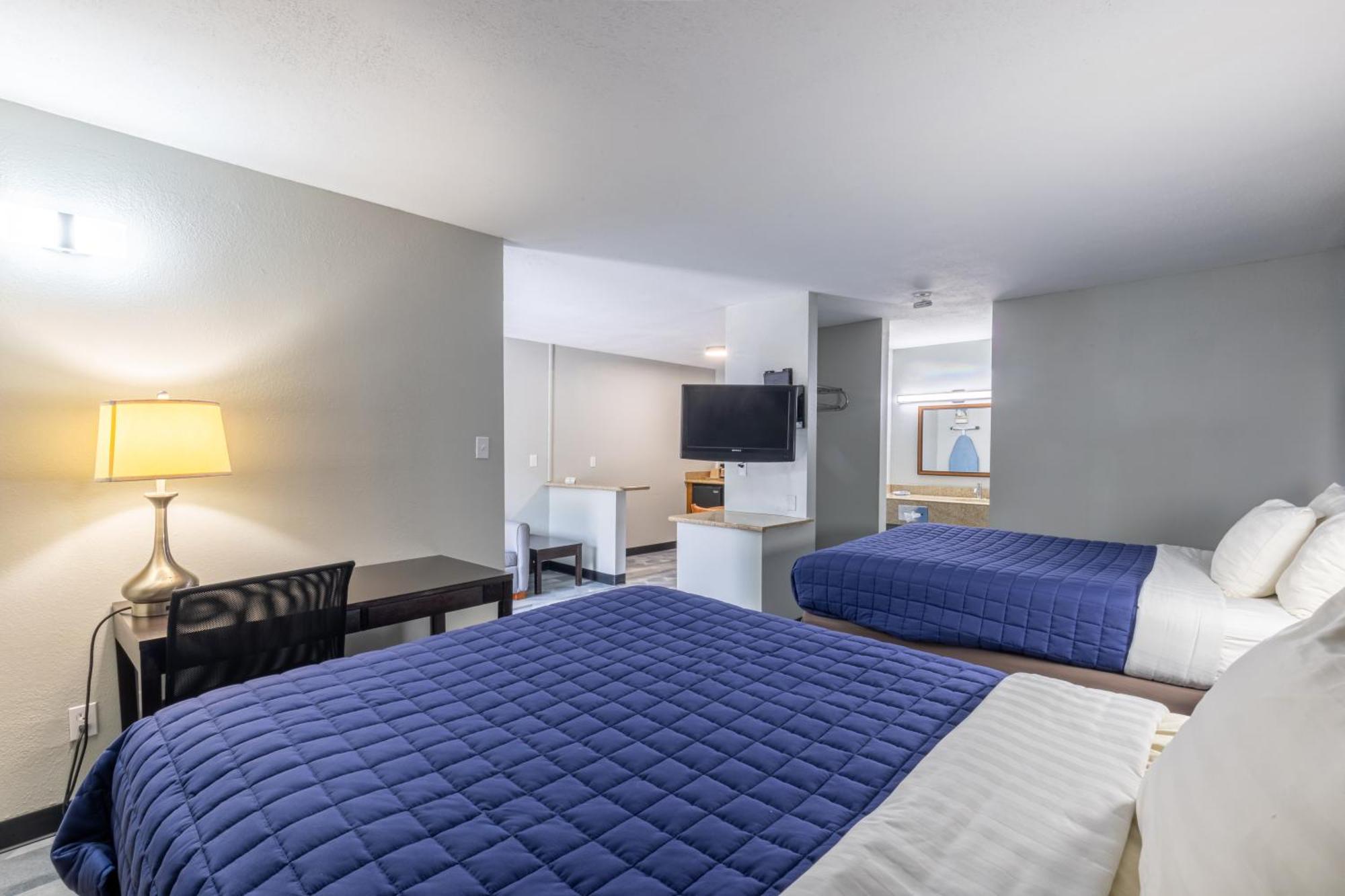 Freer Executive Inn And Studios 外观 照片